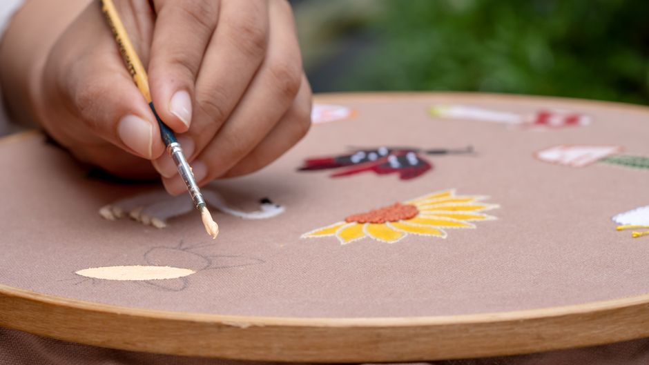 embroidery service